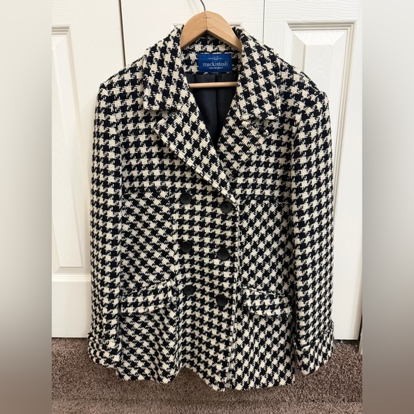 Mackintosh double-breasted houndstooth coat. Plaid Black and White Wool - Picture 5 of 6